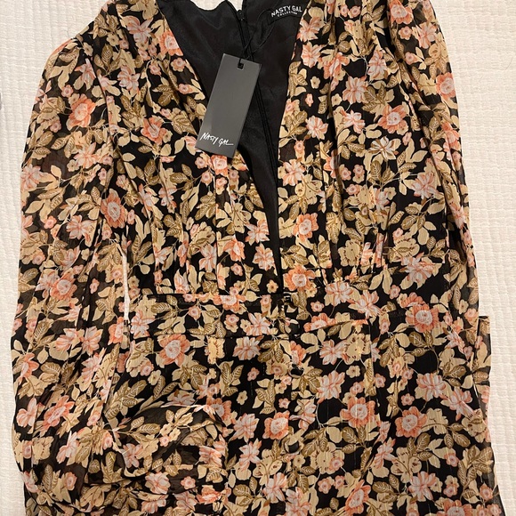 nasty gal dress - Picture 2 of 3